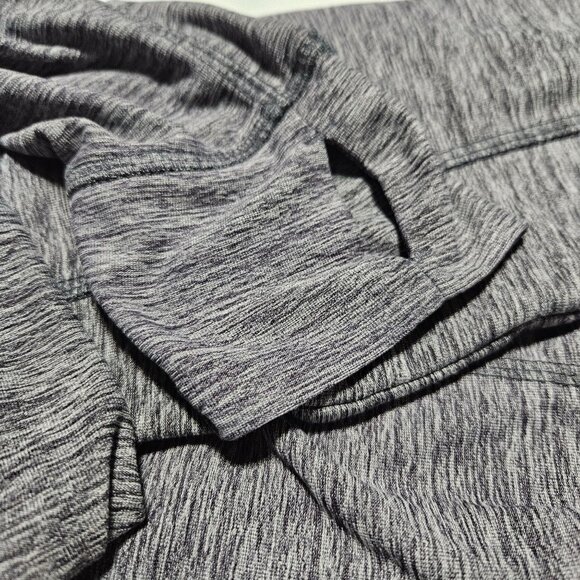Old Navy Active Gray Quarter Zip Pullover Top Womens Size Medium Semi Fitted - Picture 6 of 6